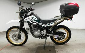 YAMAHA SEROW 250 2014 DG17J