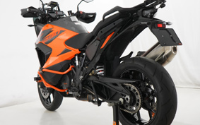 KTM 1290SUPER ADVENTURE S 2023 V7940