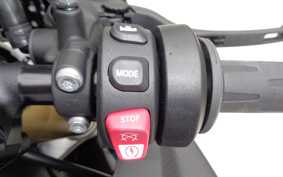 BMW S1000RR 2025 0P21