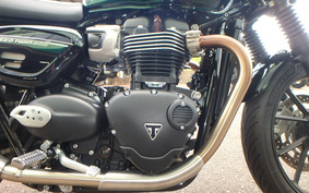 TRIUMPH SPEED TWIN 900 2023 DAD74G