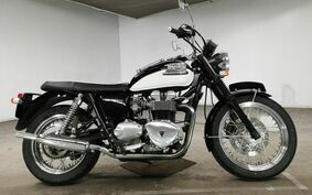 TRIUMPH BONNEVILLE 790 2004 J900TM