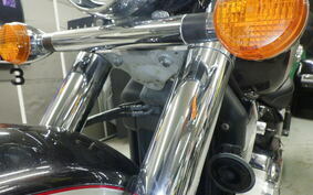 HONDA SHADOW 750 Gen. 3 ABS 2010 RC56