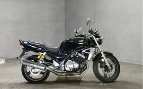 SUZUKI GSX250FX ZR250C