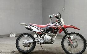 HONDA CRF125F JE03