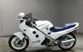 HONDA VFR750F 1988 RC24