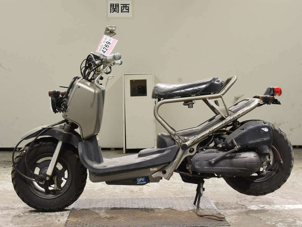 Honda zoomer 50 af58