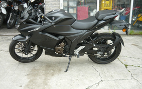 SUZUKI GIXXER 250 ED22A