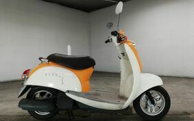 HONDA CREA SCOOPY AF55