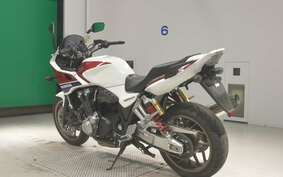 HONDA CB1300SB SUPER BOLDOR 2015 SC54