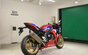 HONDA CBR1000RR RSP 2024 SC82