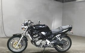 SUZUKI BANDIT 250 GJ74A