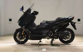 YAMAHA T-MAX 560 T SJ19J