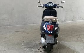 VESPA PRIMAVERA 125 M8110