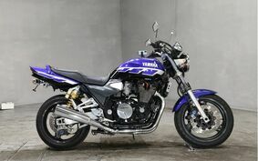 YAMAHA XJR1300 2000 RP03J