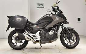 HONDA NC750X A 2020 RC90