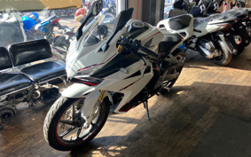 HONDA CBR250RR ABS MC51