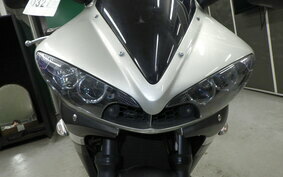 YAMAHA YZF-R6 2004 RJ05