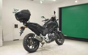 HONDA NC750X D 2016 RC90