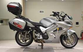 HONDA VFR800 2005 RC46