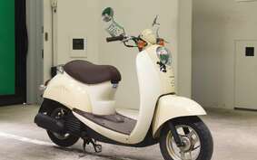 HONDA CREA SCOOPY I AF55