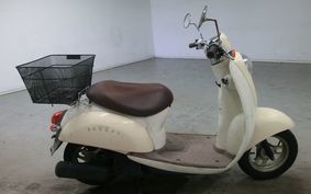 HONDA CREA SCOOPY I AF55