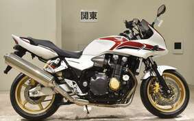 HONDA CB1300SB SUPER BOLDOR A 2012 SC54