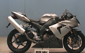 KAWASAKI ZX 10 NINJA R 2004 ZXT00C