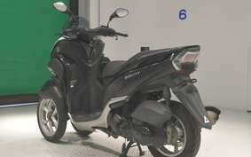 YAMAHA TRICITY 125 SE82J