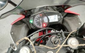 YAMAHA YZF-R25 RG10J