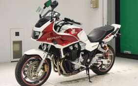 HONDA CB1300SB SUPER BOLDOR A 2013 SC54