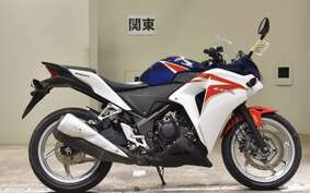 HONDA CBR250R A MC41