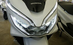 HONDA PCX125 JF81