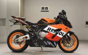 HONDA CBR1000RR 2004 SC57