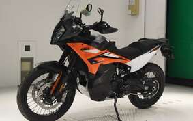 KTM 890 ADVENTURE	 2024