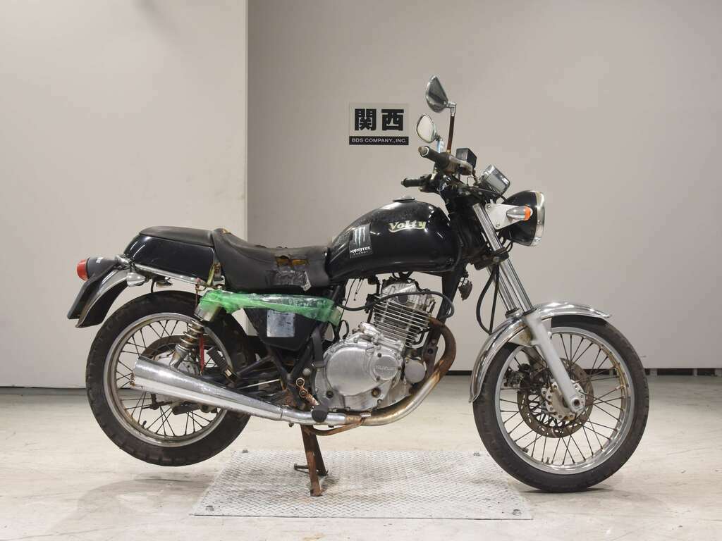 Suzuki volty 400