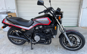 HONDA VF1000S SABRE V65 1989 SC17