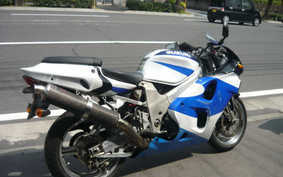 SUZUKI TL1000R 1999 AM111