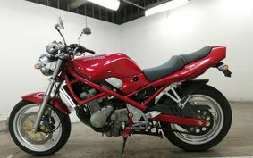 SUZUKI BANDIT 250 GJ74A