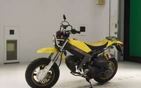 SUZUKI TR50 STREET MAGIC Gen.2 CA1LB