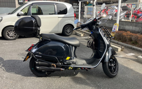 VESPA  VESPA GTS SUPER  TEC 300 2022 RP8M45