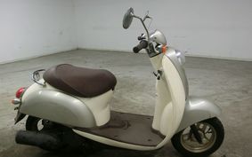 HONDA CREA SCOOPY I AF55