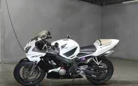 HONDA CBR600F4 2001 PC35