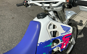 HONDA CRM250R MD24