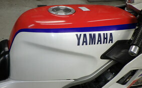 YAMAHA FZR250 2KR