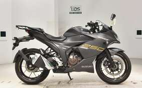 SUZUKI GIXXER 250 SF ED22B