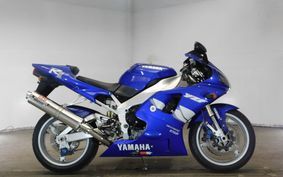 YAMAHA YZF-R1 1999 RN01