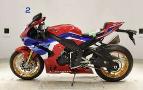 HONDA CBR1000RR RSP 2023 SC82