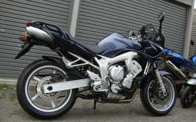 YAMAHA FAZER FZ6 S 2004 RJ07