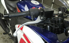 HONDA CBR250R GEN 3 MC41