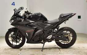 YAMAHA YZF-R25 RG10J